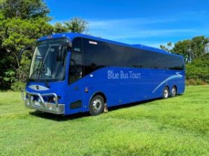 who has a blue tour bus